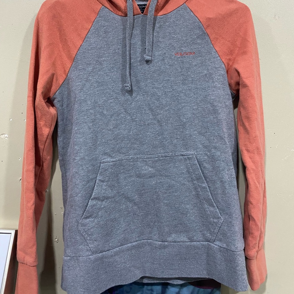 Volcom hoodie